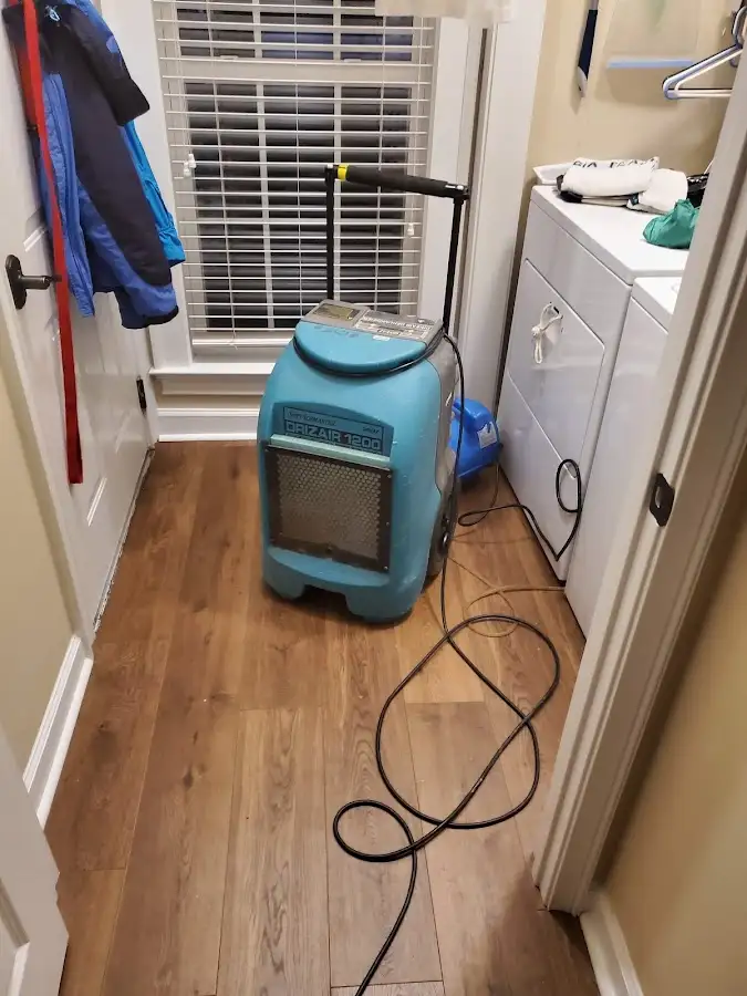 Commercial dehumidifier deployed for Crawl Space Restoration in South Bay